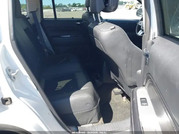 1C4NJCEA3GD665919 2016 JEEP COMPASS - Image 8