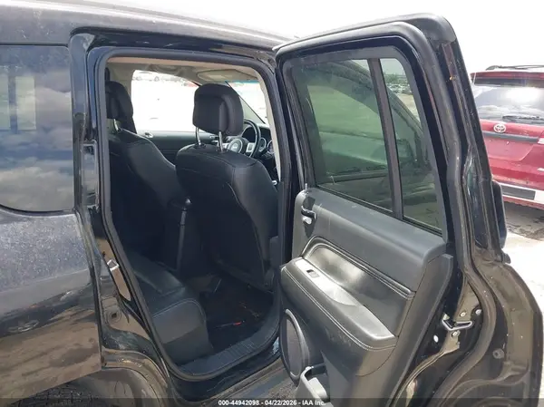 1C4NJCEA3GD735323 2016 JEEP COMPASS - Image 8