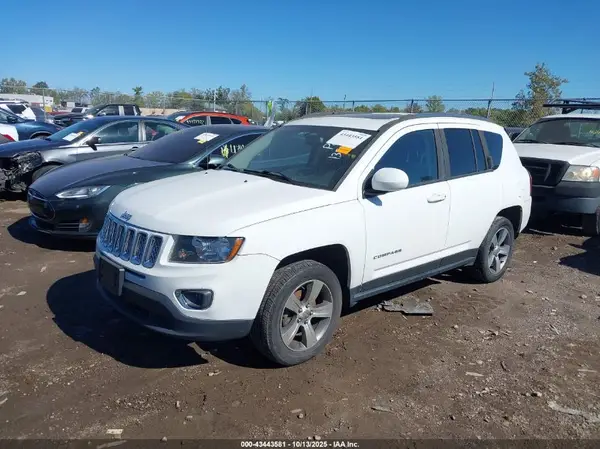 1C4NJCEA3GD806715 2016 JEEP COMPASS - Image 2