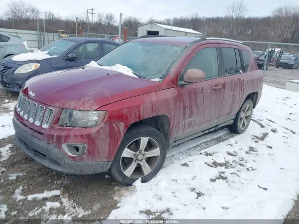 1C4NJCEA3GD806827 2016 JEEP COMPASS - Image 2