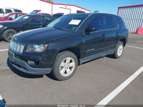 1C4NJCEA3HD116917 2017 JEEP COMPASS - Image 2