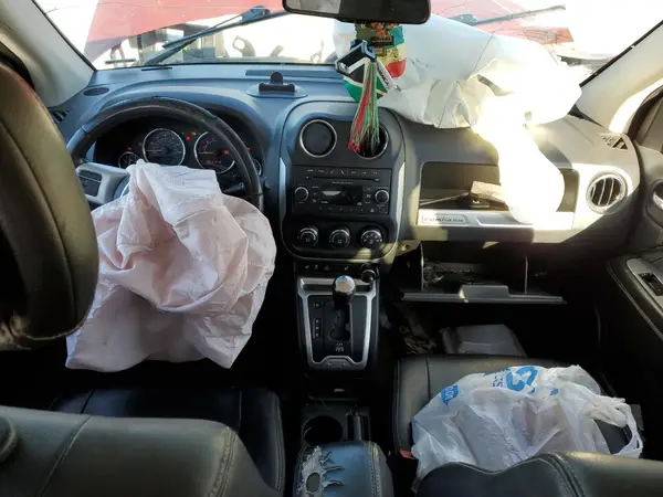 1C4NJCEA4GD628328 2016 JEEP COMPASS - Image 8