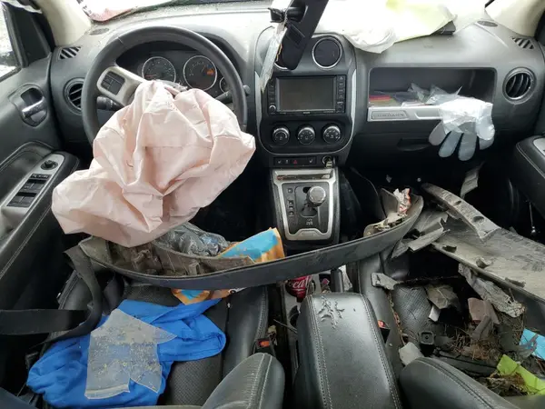 1C4NJCEA4GD726307 2016 JEEP COMPASS - Image 8