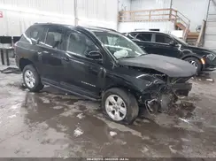 1C4NJCEA4GD773935 2016 JEEP COMPASS