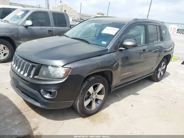 1C4NJCEA4GD789942 2016 JEEP COMPASS - Image 2