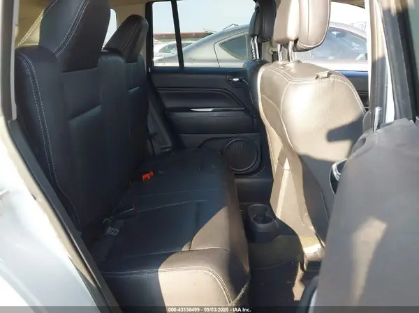 1C4NJCEA4GD792713 2016 JEEP COMPASS - Image 8