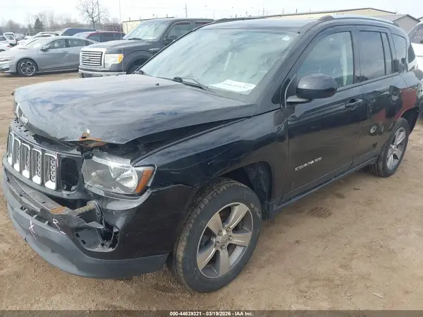 1C4NJCEA4GD800874 2016 JEEP COMPASS - Image 2