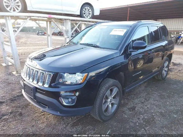 1C4NJCEA4GD806688 2016 JEEP COMPASS - Image 2
