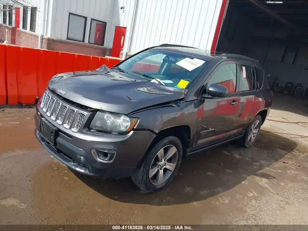 1C4NJCEA4GD806920 2016 JEEP COMPASS - Image 2