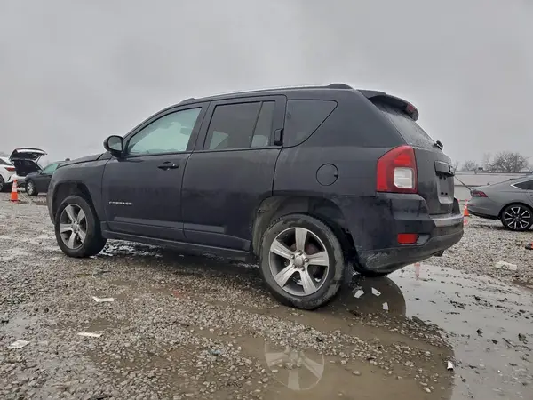 1C4NJCEA4HD102055 2017 JEEP COMPASS - Image 2