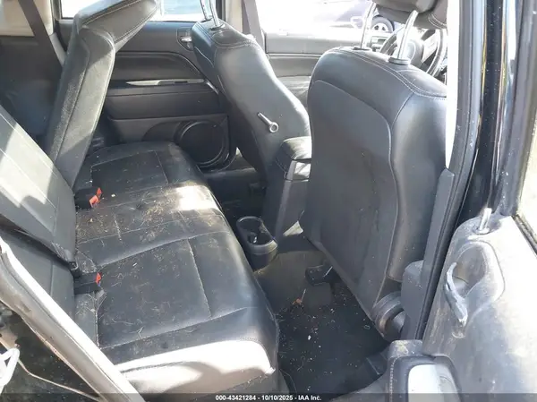 1C4NJCEA4HD102251 2017 JEEP COMPASS - Image 8