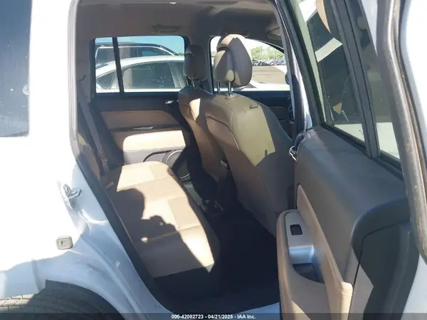 1C4NJCEA4HD148209 2017 JEEP COMPASS - Image 8