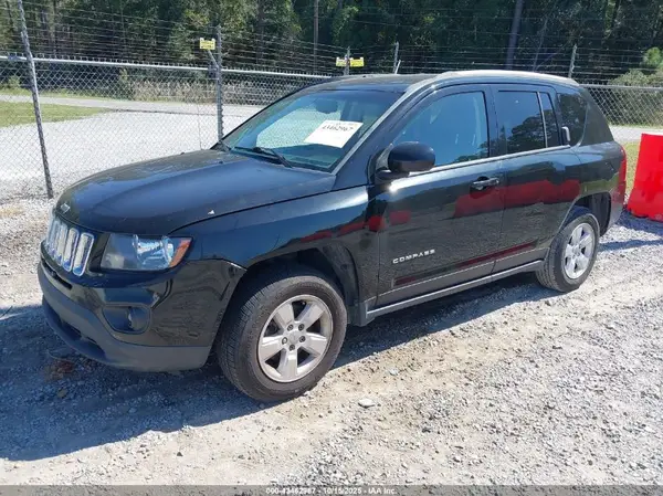1C4NJCEA4HD148369 2017 JEEP COMPASS - Image 2