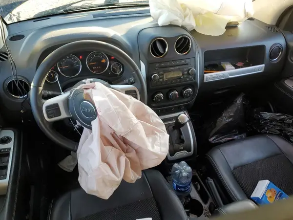 1C4NJCEA5GD737980 2016 JEEP COMPASS - Image 8