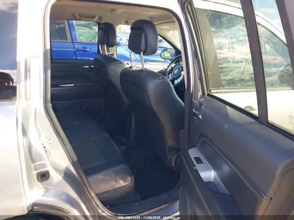 1C4NJCEA5GD792610 2016 JEEP COMPASS - Image 8