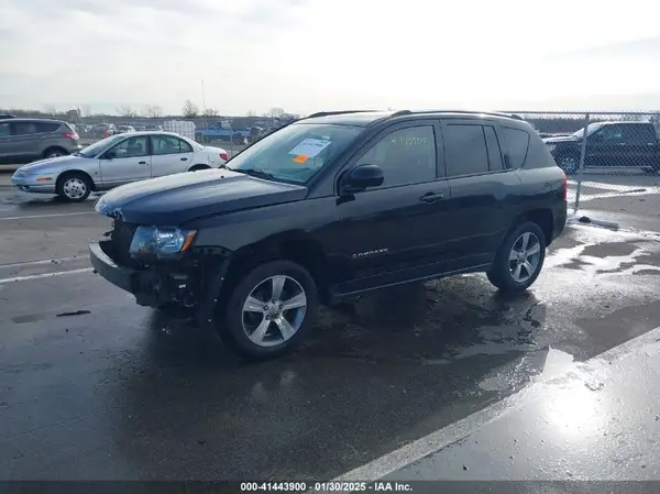 1C4NJCEA5GD803959 2016 JEEP COMPASS - Image 2