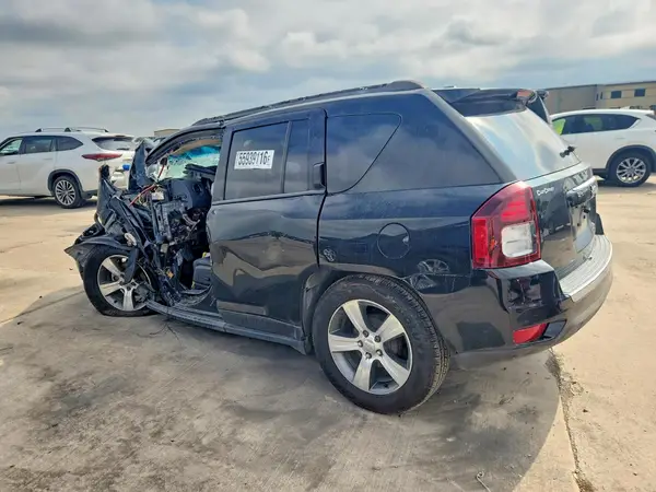 1C4NJCEA5GD805016 2016 JEEP COMPASS - Image 2