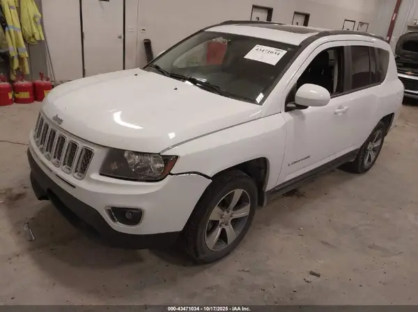 1C4NJCEA5HD125859 2017 JEEP COMPASS - Image 2