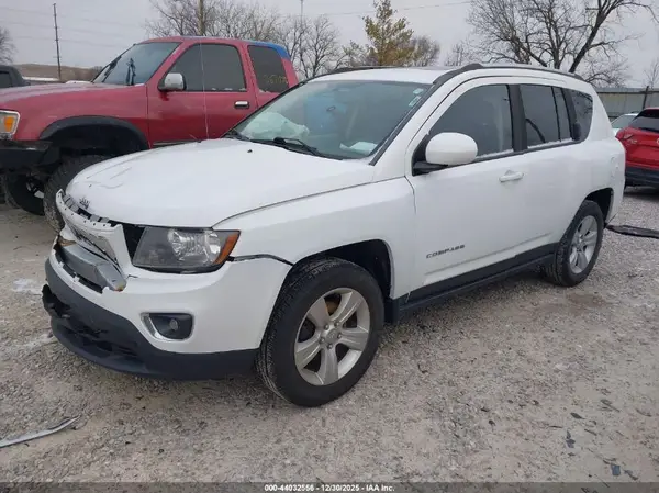 1C4NJCEA6GD590875 2016 JEEP COMPASS - Image 2