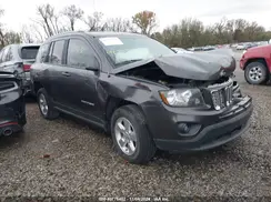 1C4NJCEA6GD619825 2016 JEEP COMPASS