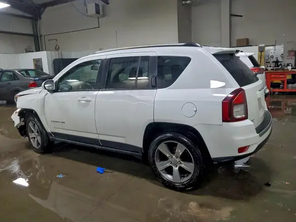 1C4NJCEA6GD716135 2016 JEEP COMPASS - Image 2
