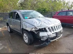 1C4NJCEA6GD744663 2016 JEEP COMPASS