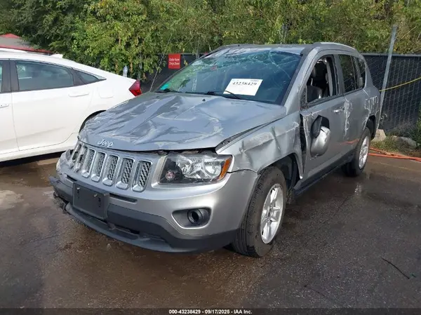 1C4NJCEA6GD744663 2016 JEEP COMPASS - Image 2