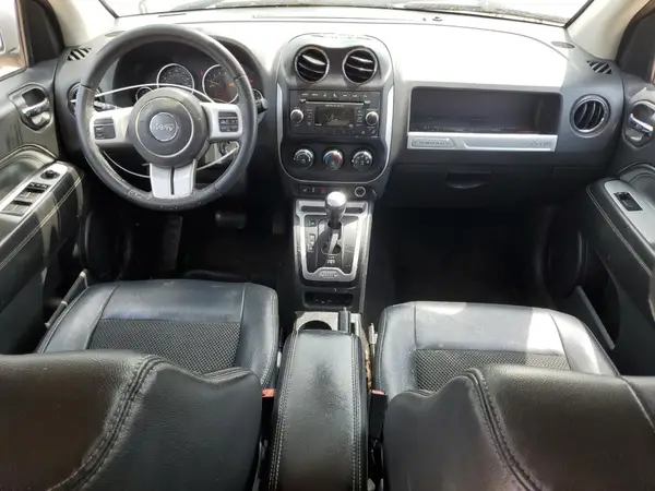 1C4NJCEA6GD769689 2016 JEEP COMPASS - Image 8