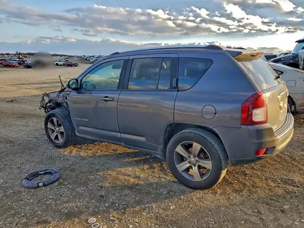 1C4NJCEA6GD785763 2016 JEEP COMPASS - Image 2