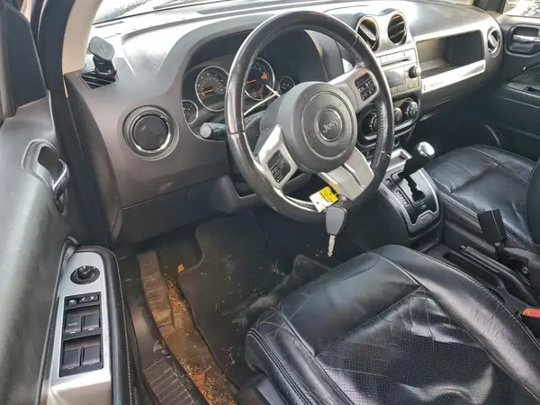 1C4NJCEA6GD785763 2016 JEEP COMPASS - Image 8