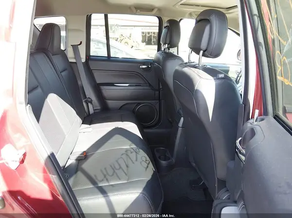 1C4NJCEA6GD792759 2016 JEEP COMPASS - Image 8