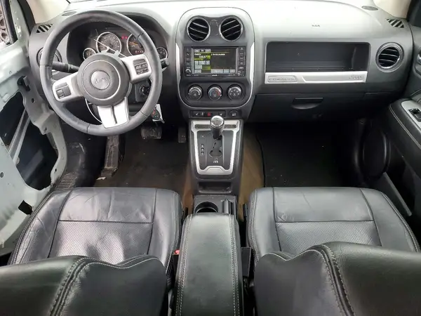 1C4NJCEA6GD806126 2016 JEEP COMPASS - Image 8