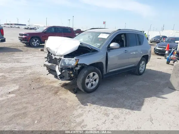 1C4NJCEA7GD675742 2016 JEEP COMPASS - Image 2