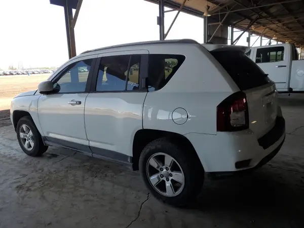 1C4NJCEA7GD769216 2016 JEEP COMPASS - Image 2