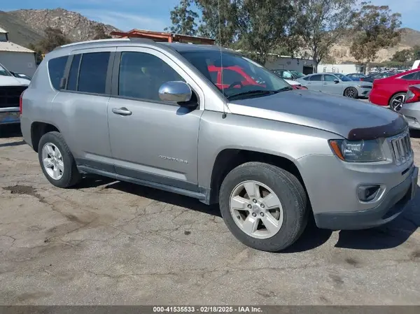 1C4NJCEA7GD769698 2016 JEEP COMPASS - Image 1