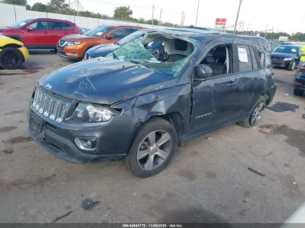 1C4NJCEA7GD806992 2016 JEEP COMPASS - Image 2