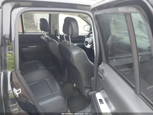 1C4NJCEA7HD115995 2017 JEEP COMPASS - Image 8