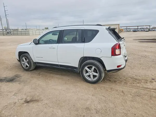 1C4NJCEA7HD116919 2017 JEEP COMPASS - Image 2