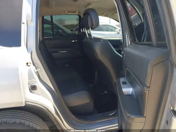 1C4NJCEA7HD151296 2017 JEEP COMPASS - Image 8