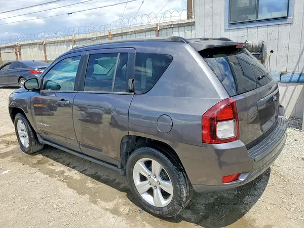 1C4NJCEA8GD615047 2016 JEEP COMPASS - Image 2