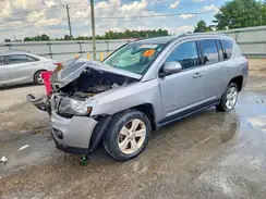 1C4NJCEA8GD633063 2016 JEEP COMPASS