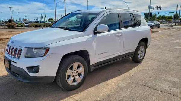 1C4NJCEA8GD666791 2016 JEEP COMPASS - Image 2