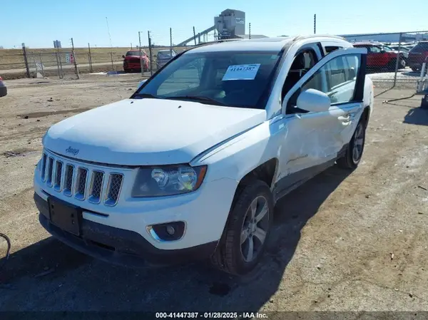 1C4NJCEA8GD676091 2016 JEEP COMPASS - Image 2