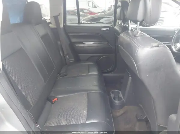 1C4NJCEA8GD704813 2016 JEEP COMPASS - Image 8