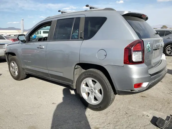 1C4NJCEA8GD734510 2016 JEEP COMPASS - Image 2