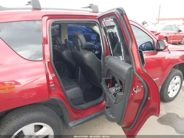 1C4NJCEA8GD742400 2016 JEEP COMPASS - Image 8