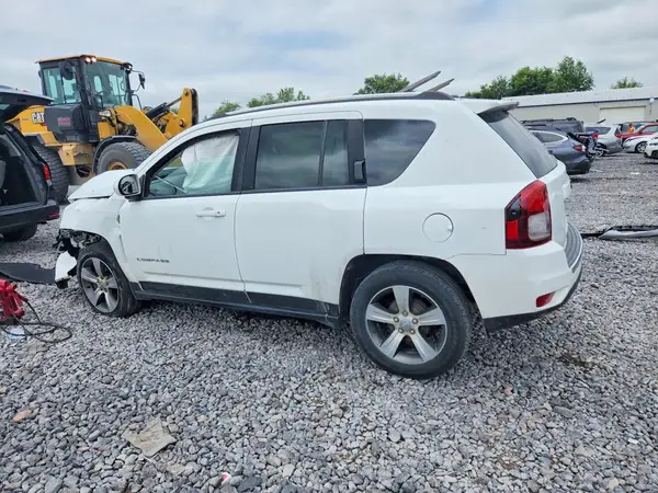 1C4NJCEA8GD752022 2016 JEEP COMPASS - Image 2