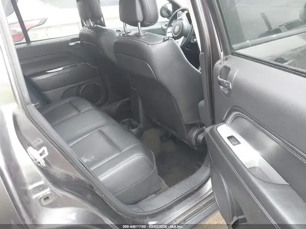 1C4NJCEA8GD760945 2016 JEEP COMPASS - Image 8