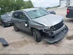 1C4NJCEA8GD761724 2016 JEEP COMPASS