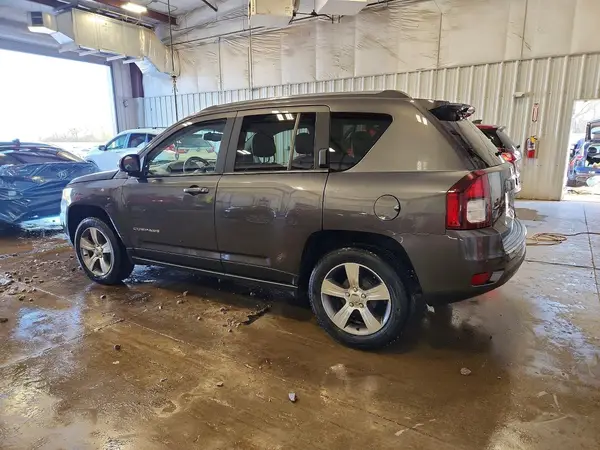 1C4NJCEA8GD777874 2016 JEEP COMPASS - Image 2